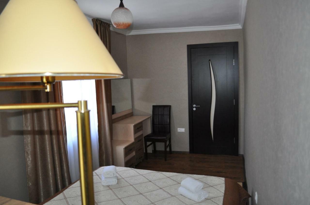 Four Seasons Apartment Sighnaghi Bagian luar foto